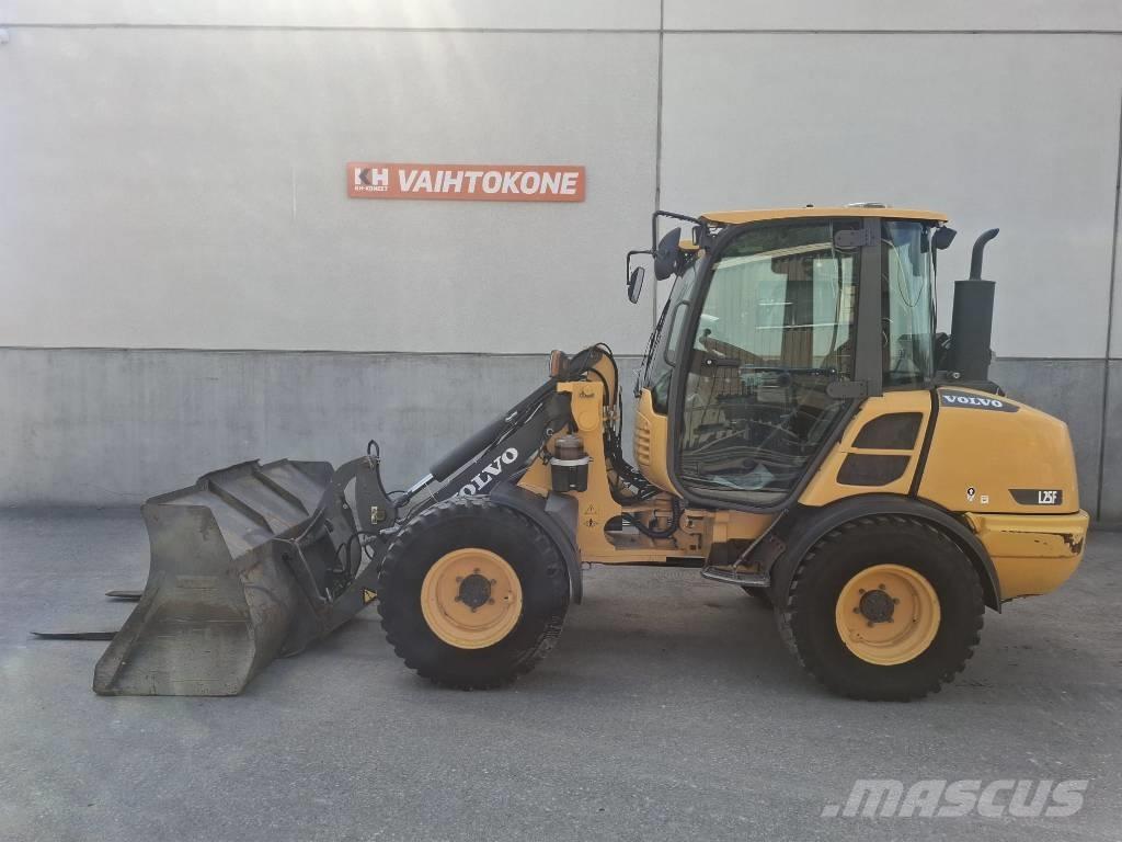 Volvo L 25 F-P  휠로우더