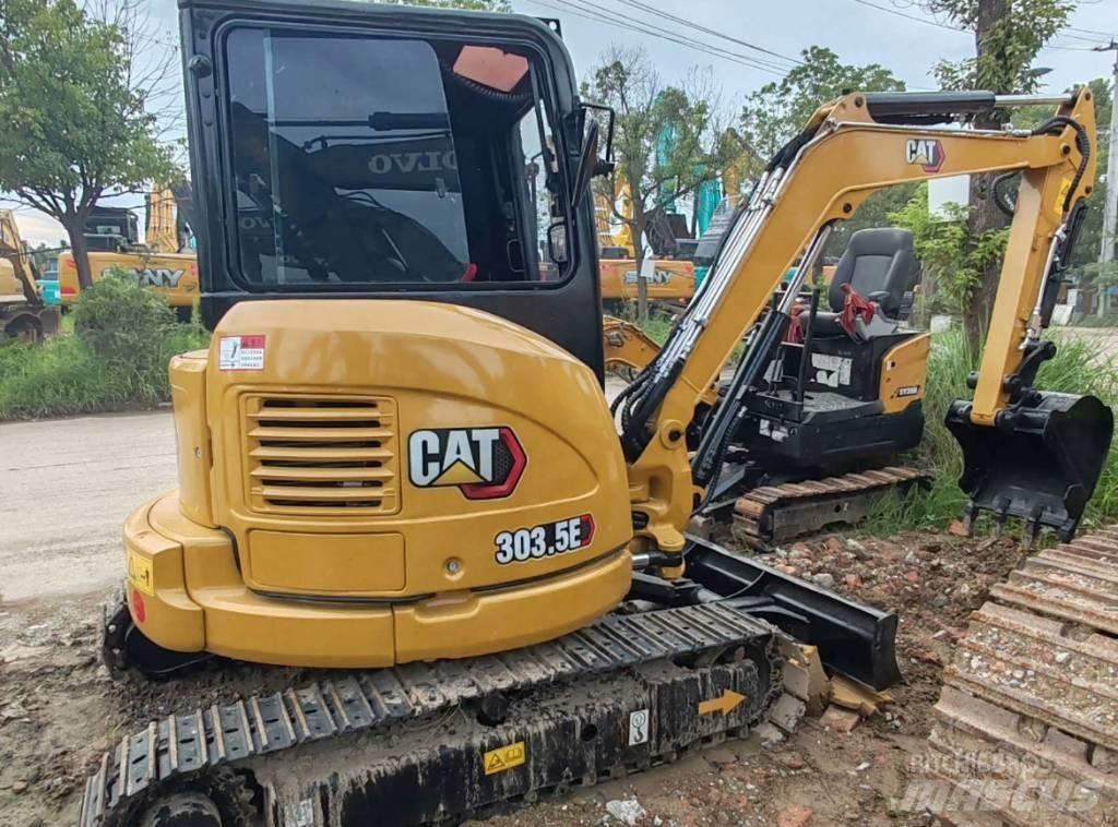 CAT 303.5 E 소형 굴삭기 7톤 미만