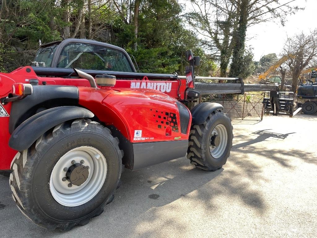 Manitou MT 932 텔러 핸들러