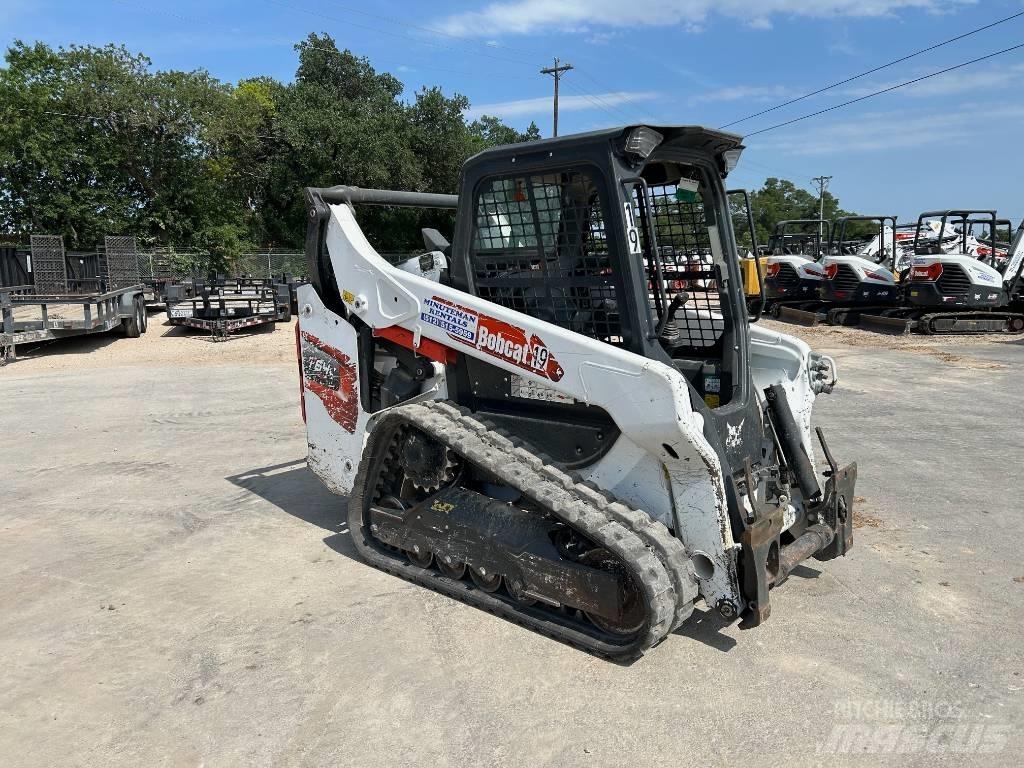 Bobcat T64  스키드로더