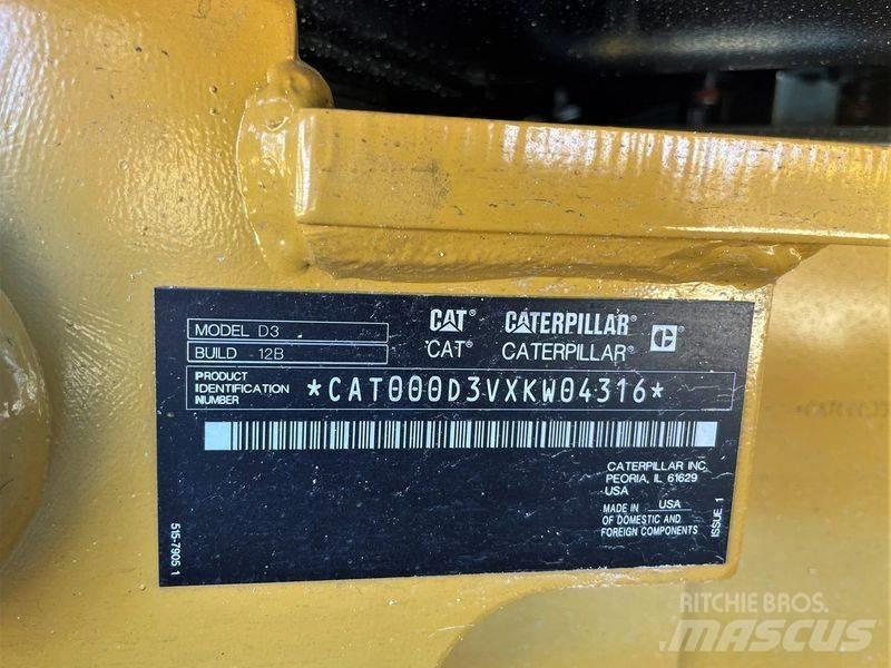 CAT D 3 크롤러 도저