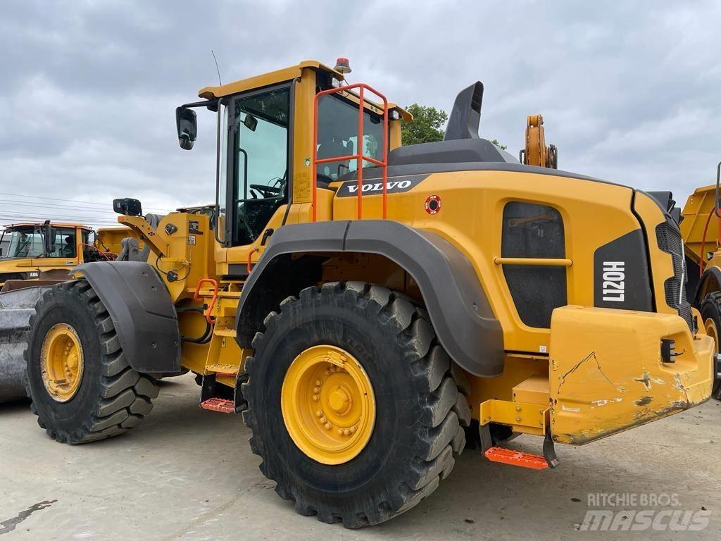 Volvo L 120 H  휠로우더
