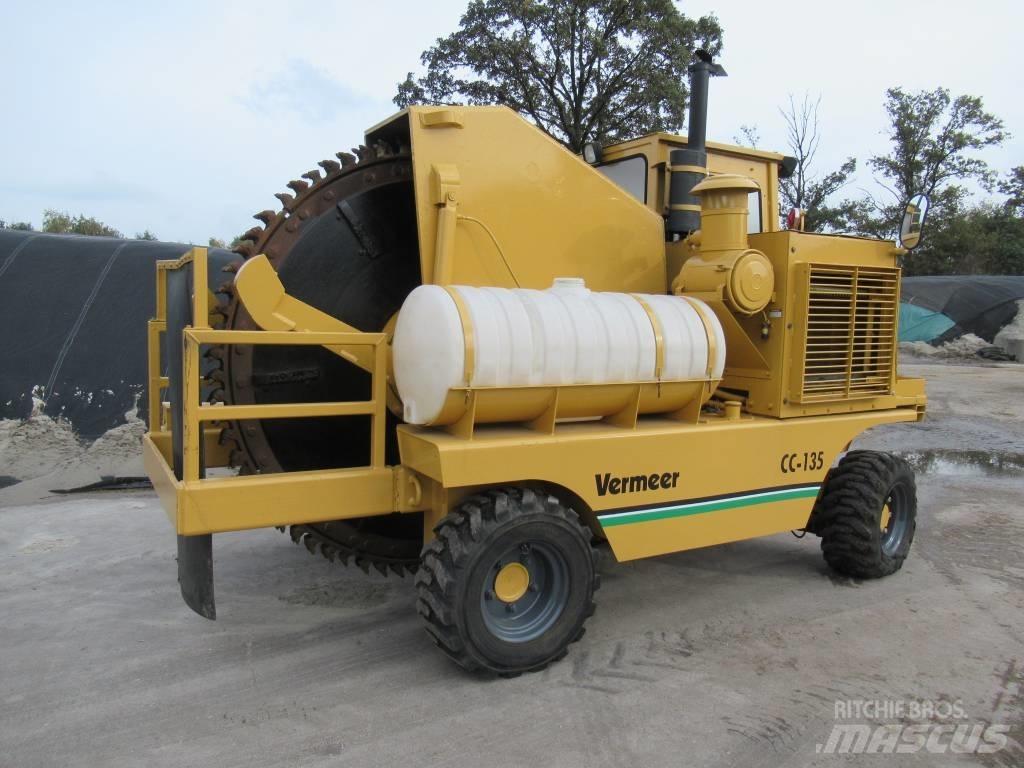 Vermeer CC135 트렌처
