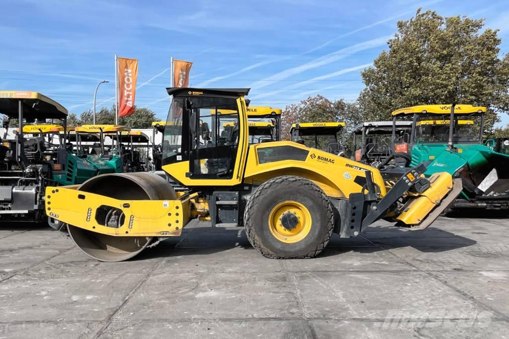 Bomag BW 213 D-5 싱글 드럼 롤러