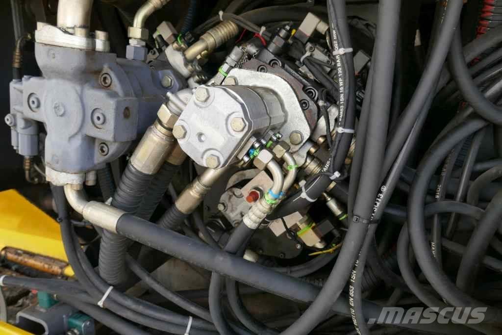 Volvo ABG 7820 아스팔트 포장장비