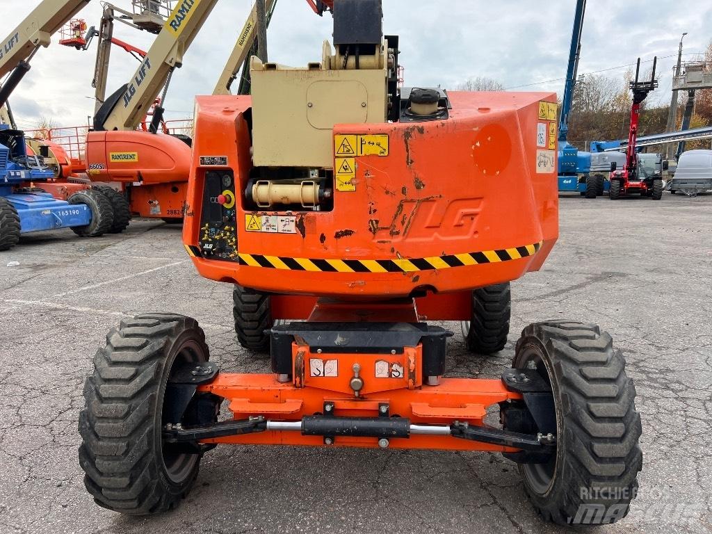 JLG 340 AJ 관절형 전동이동 리프트