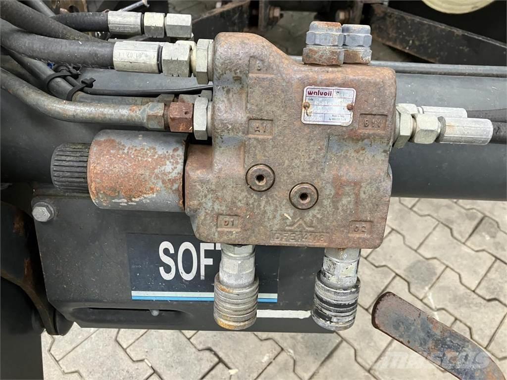 Hürlimann XT 909 트랙터