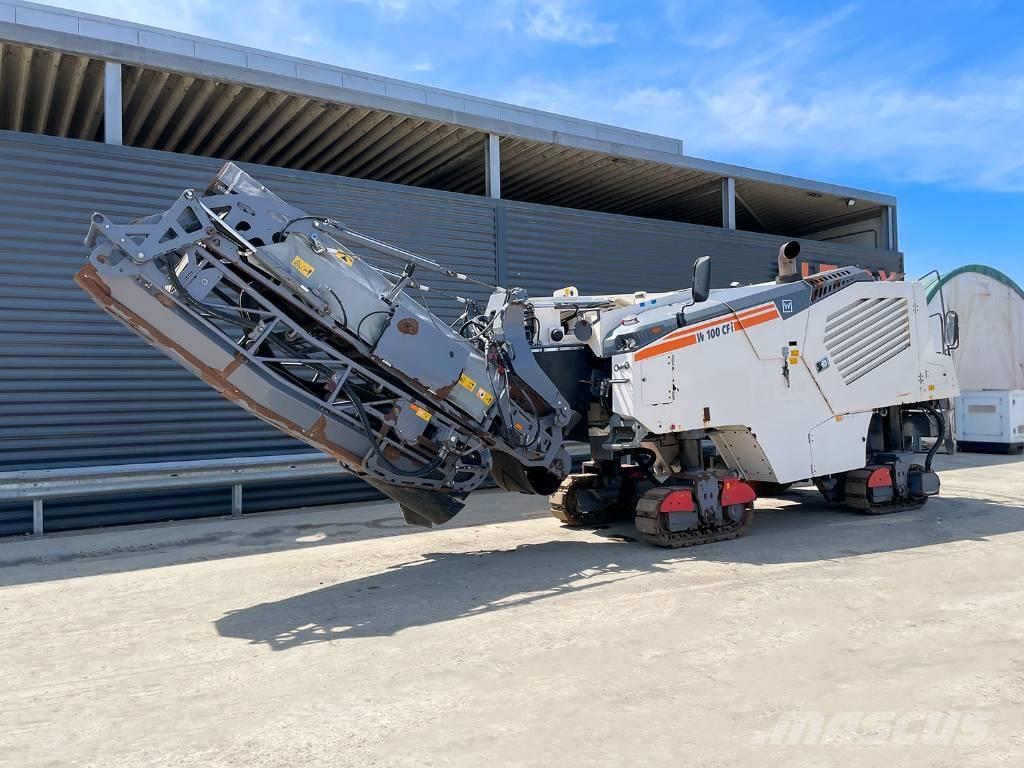Wirtgen W 100 CFI 아스팔트 콜드 밀링 기계