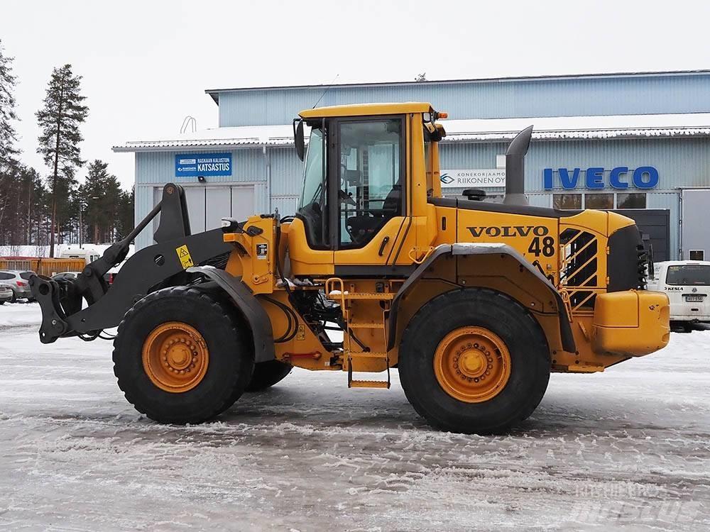 Volvo L 90 F  휠로우더