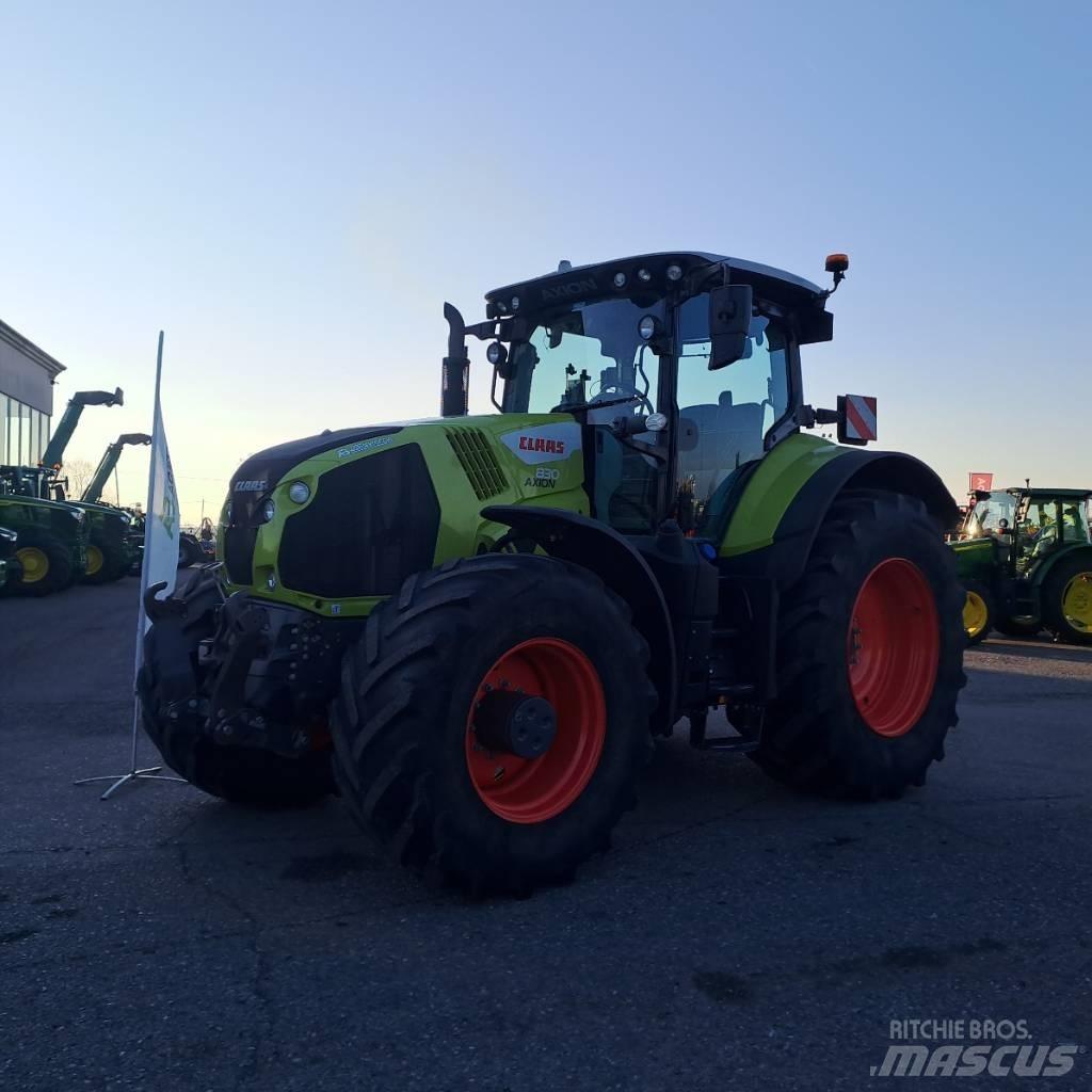 CLAAS Axion 830 트랙터