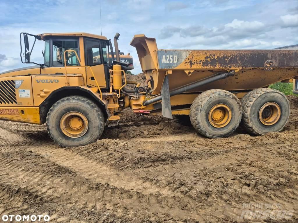 Volvo A 25 D 연결식 홀러
