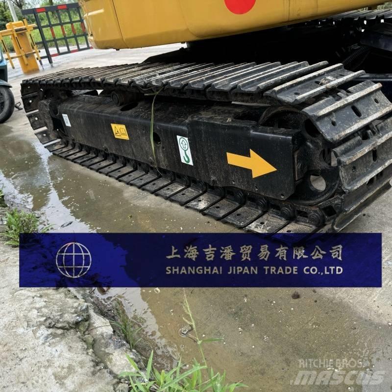 CAT 303.5 E CR 소형 굴삭기 7톤 미만