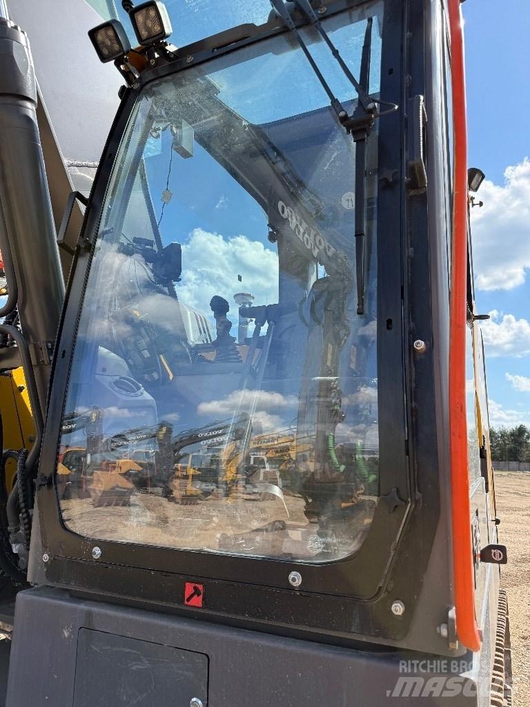 Volvo ECR 235 EL 대형 굴삭기 29톤 이상