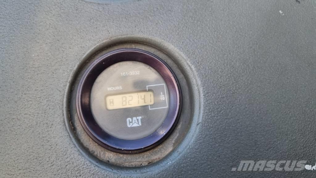 CAT 432d 백호로더