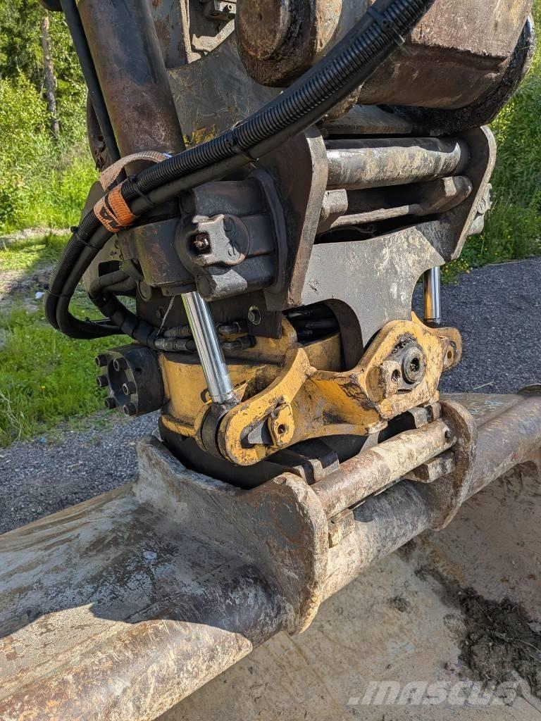 Volvo EC 140 C L 대형 굴삭기 29톤 이상