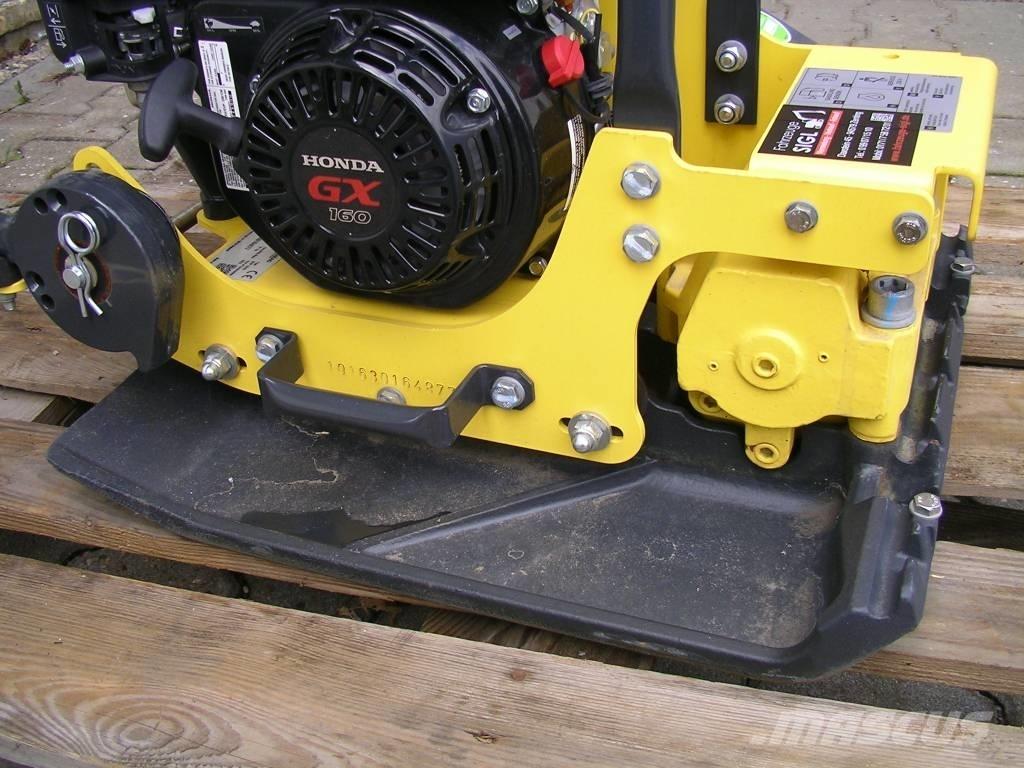 Bomag BVP 18/45 진동롤러