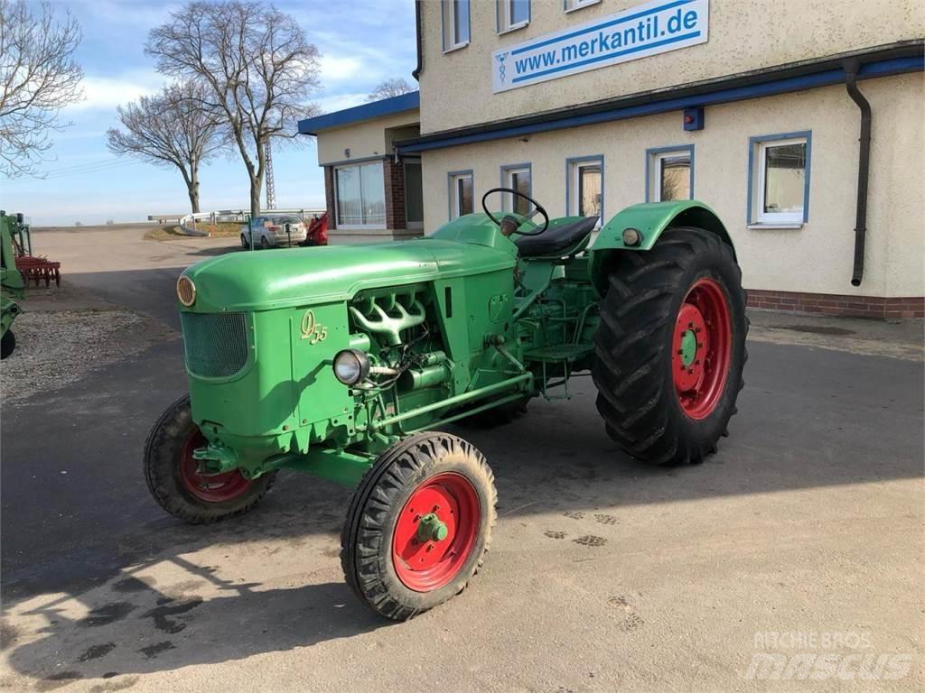 Deutz-Fahr D 55 트랙터