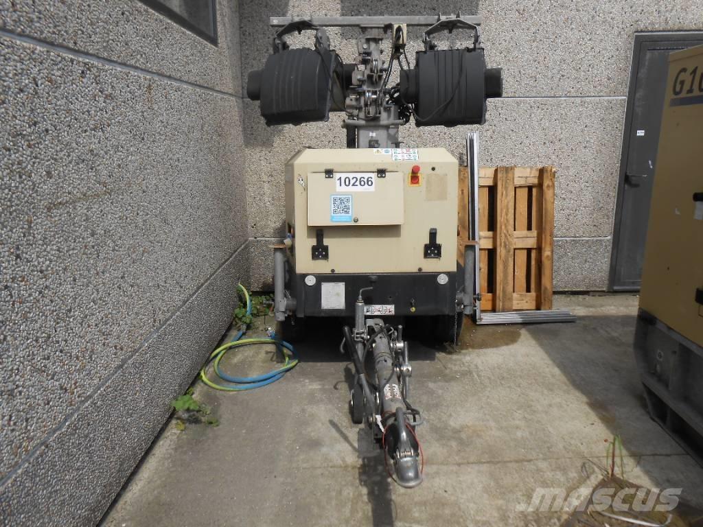 Doosan LSV9 조명타워