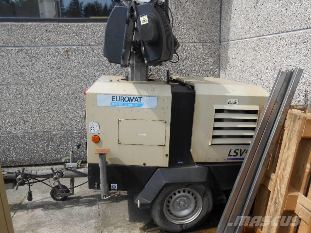 Doosan LSV9 조명타워