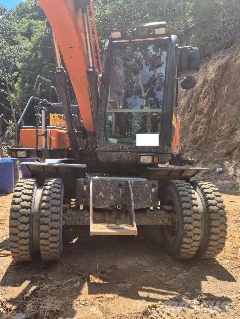 Doorne-Daf DX140W-5  휠 굴삭기