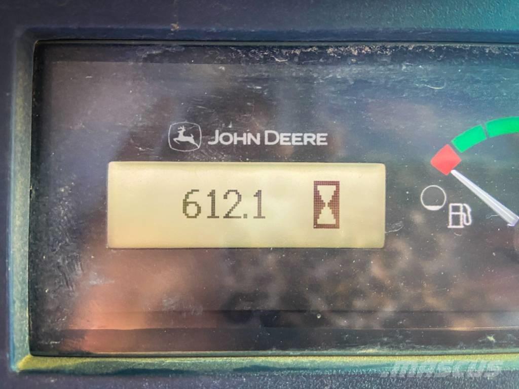 John Deere 323 E  스키드로더