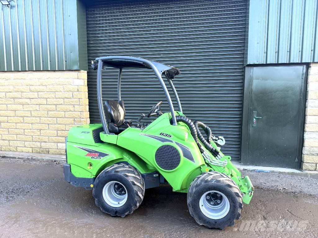 Avant 635  휠로우더