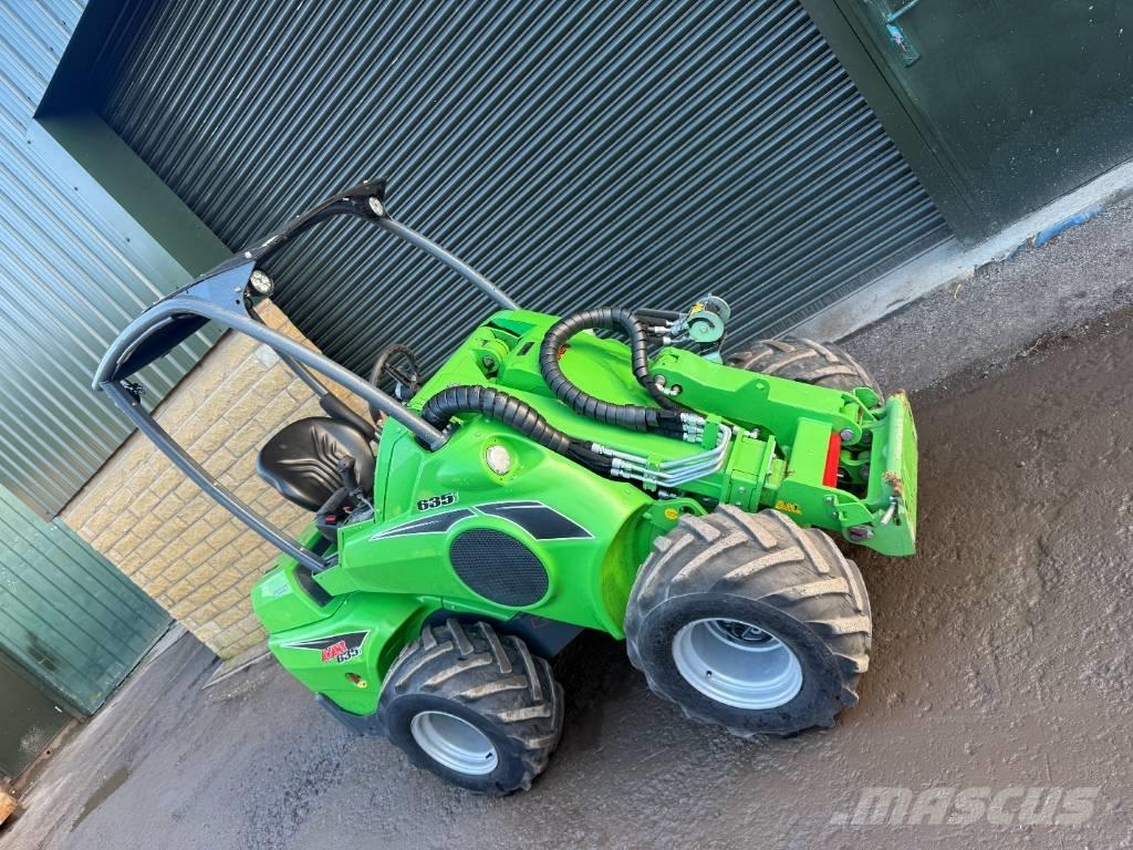 Avant 635  휠로우더