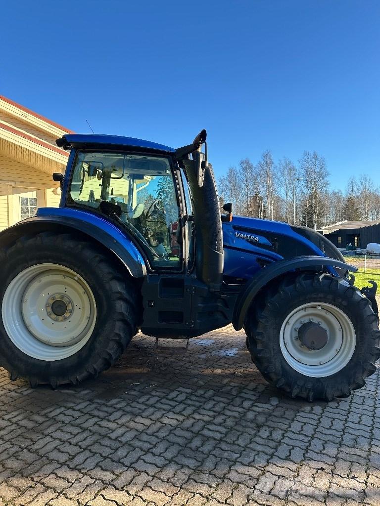 Valtra T234 VERSU 트랙터