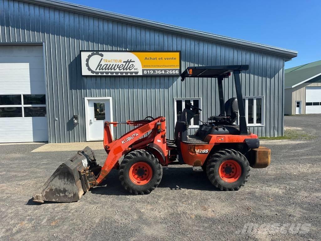 Kubota R 420 S  휠로우더