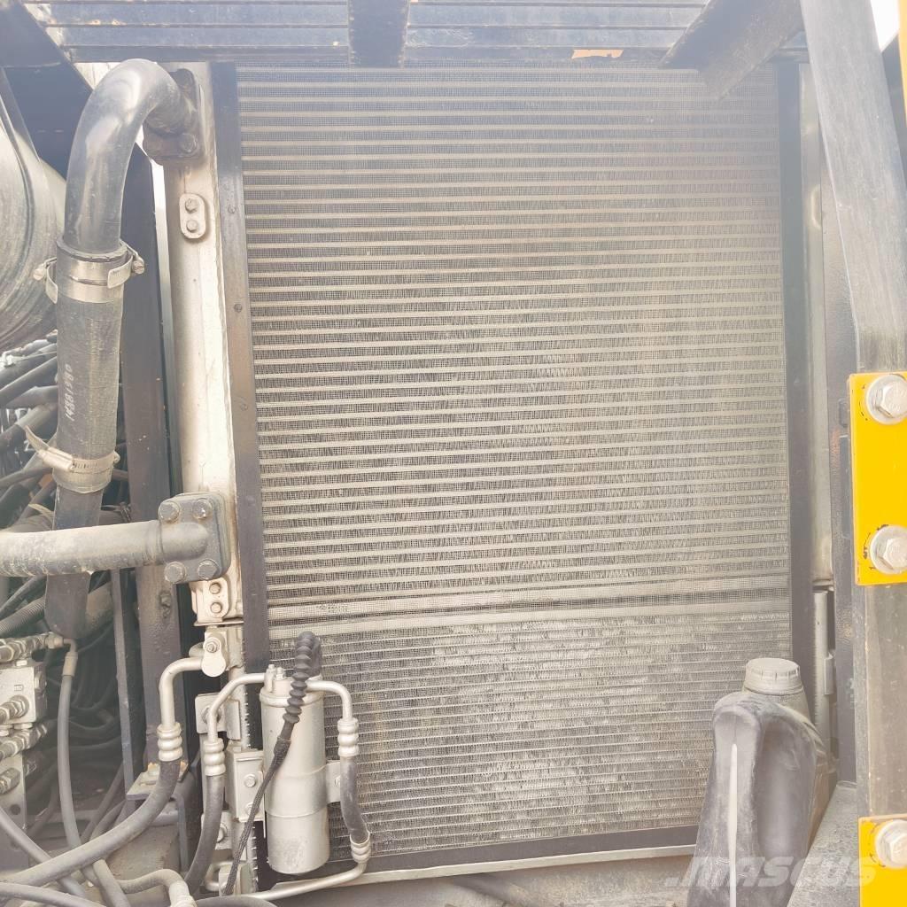 Volvo EC140 대형 굴삭기 29톤 이상