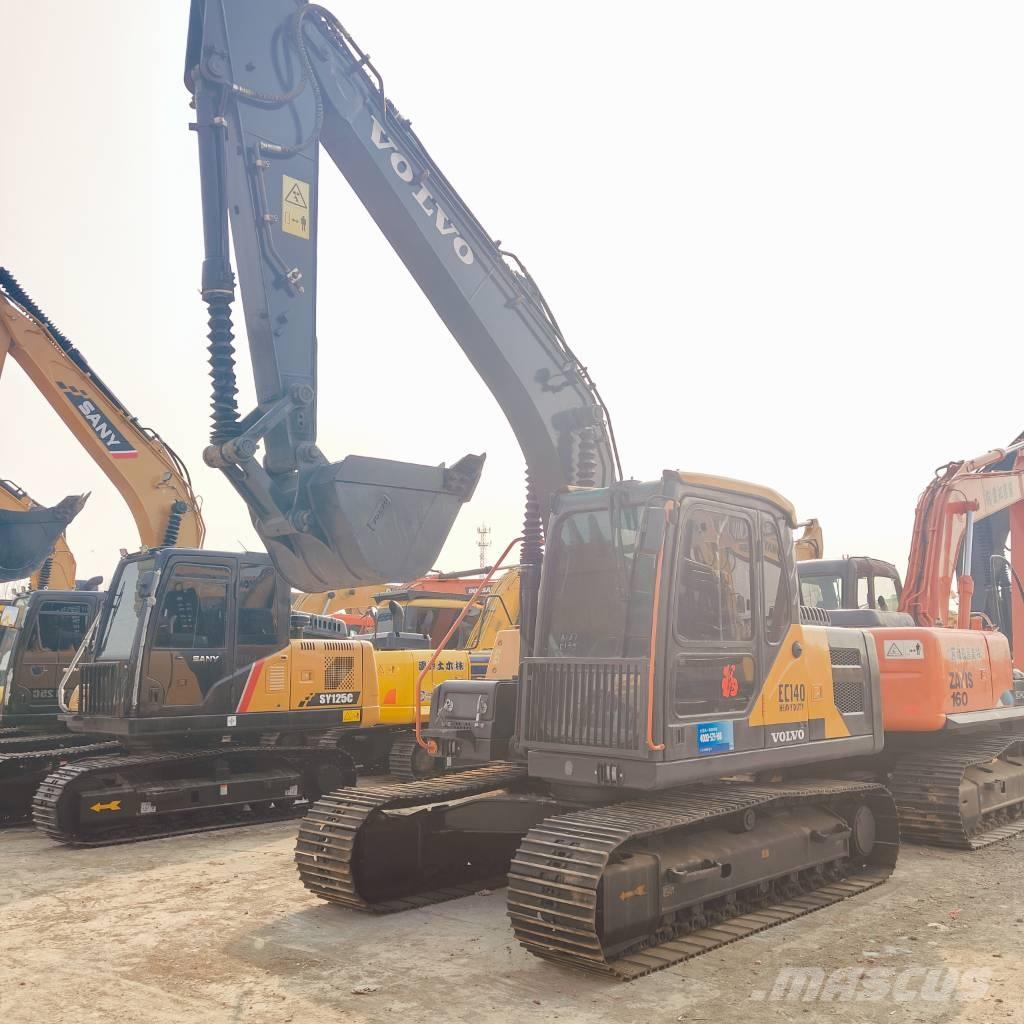 Volvo EC140 대형 굴삭기 29톤 이상