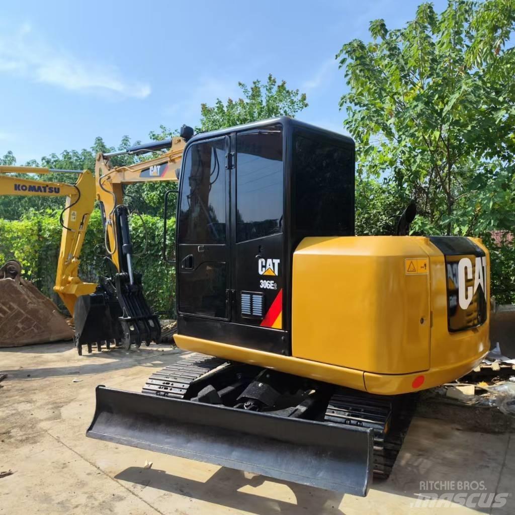 CAT 306 대형 굴삭기 29톤 이상