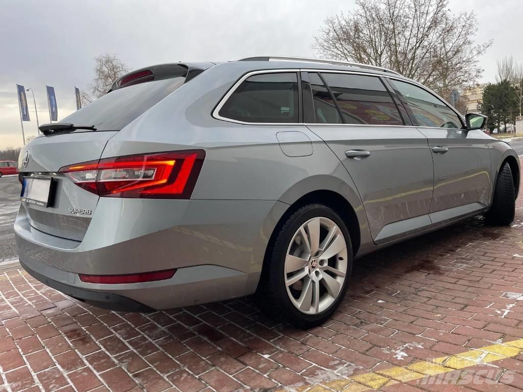 Skoda Superb 자동차