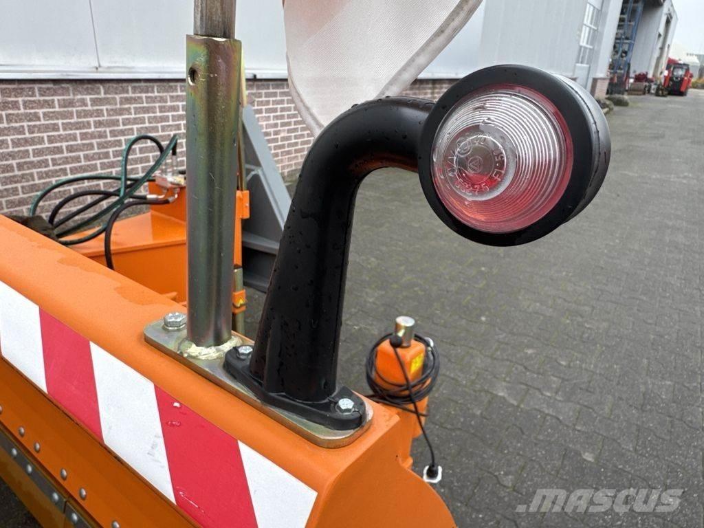 Bema 1100 (3000mm) 도로 청소차
