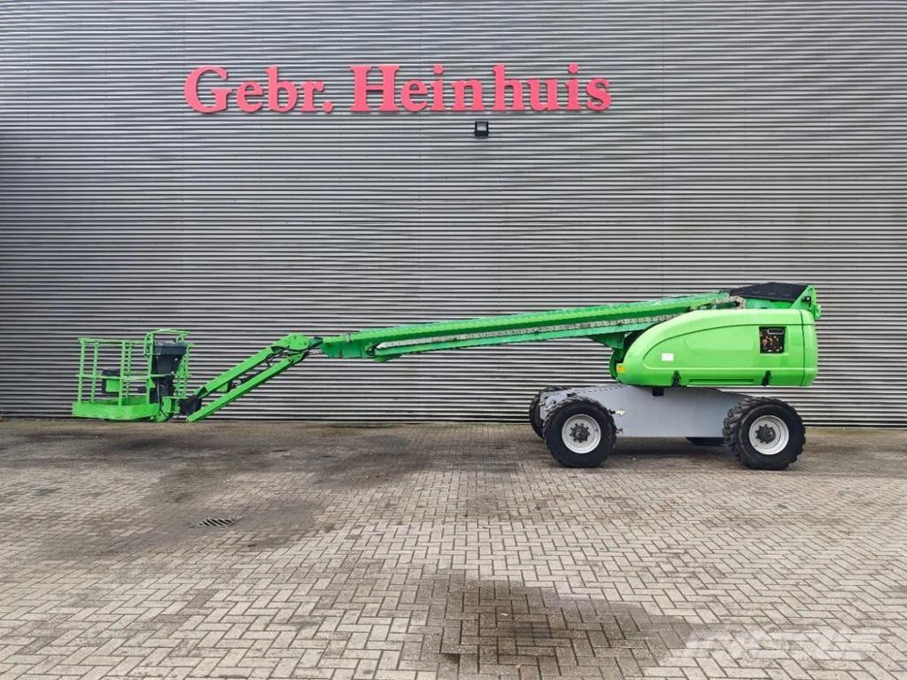 JLG 660 SJ 견인식 전동이동 리프트