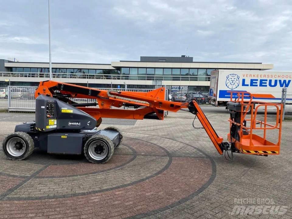 JLG M 450 AJ 관절형 전동이동 리프트