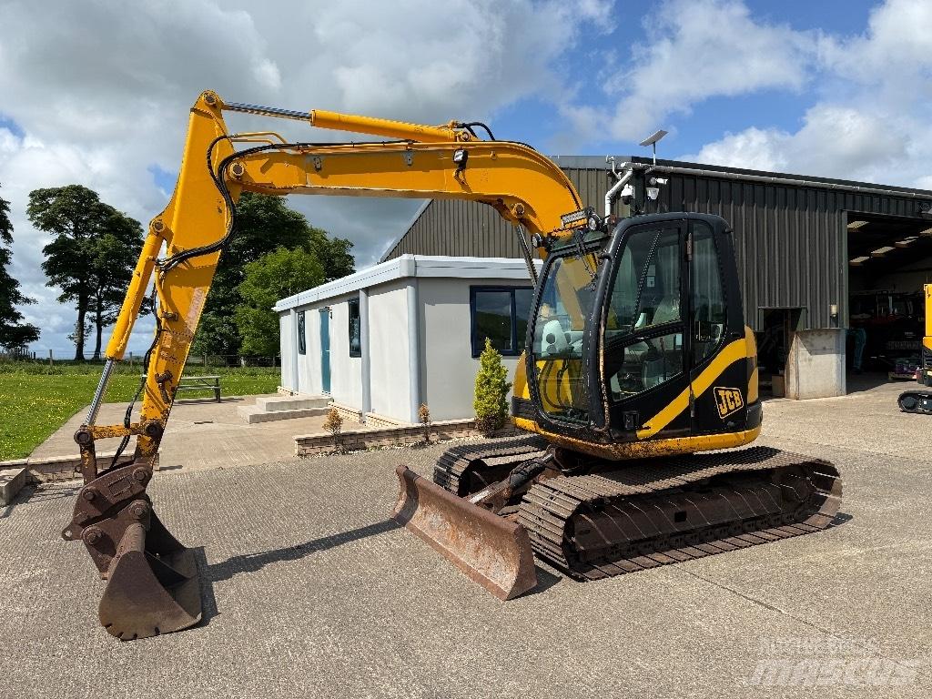 JCB JZ70 중형굴삭기 7톤-28톤
