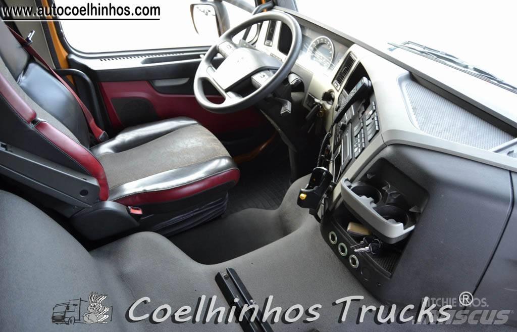 Volvo FM 330 탑차 트럭