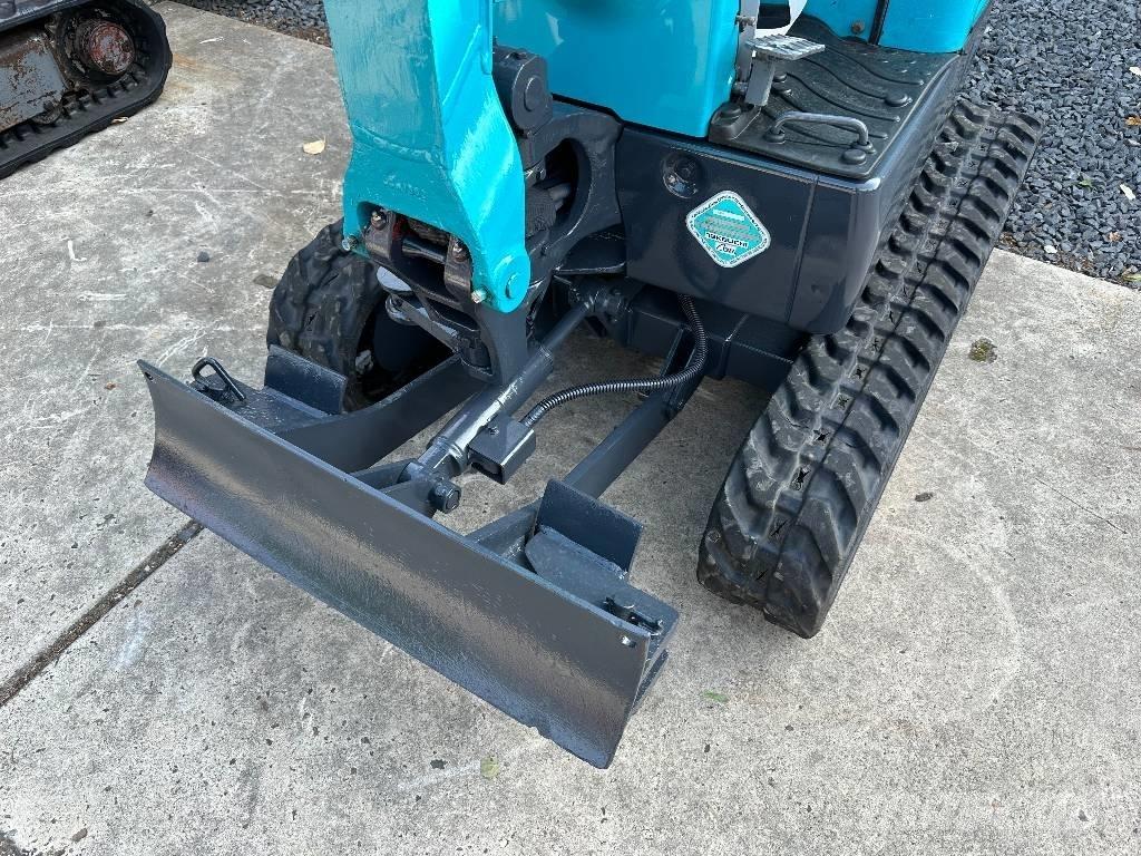 Takeuchi TB 210 소형 굴삭기 7톤 미만