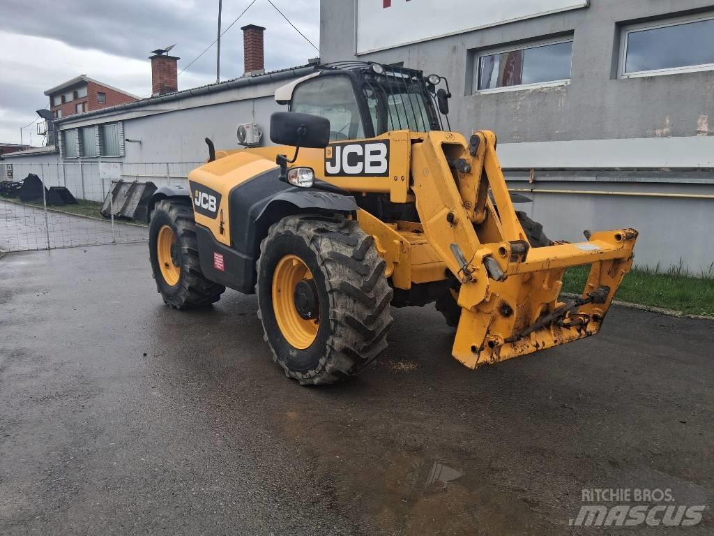 JCB 541-70 Agri Plus 농업용 텔레 핸들러