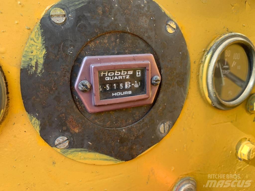 Morooka MST 800  궤도식 덤프