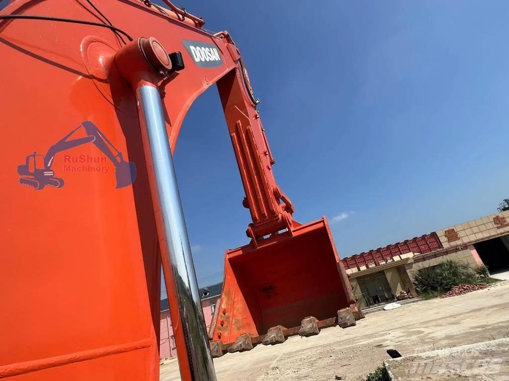 Doosan DH420 대형 굴삭기 29톤 이상