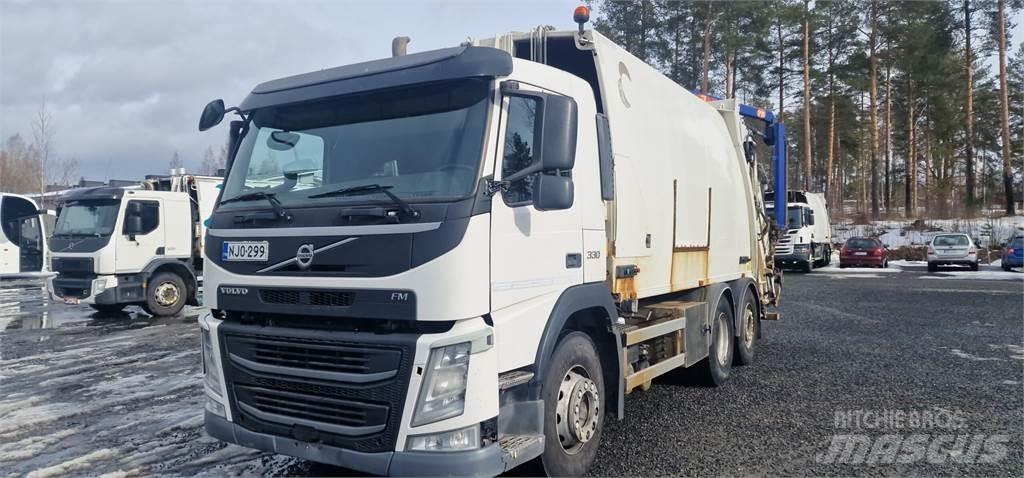 Volvo FM330 폐기물 수거 트럭