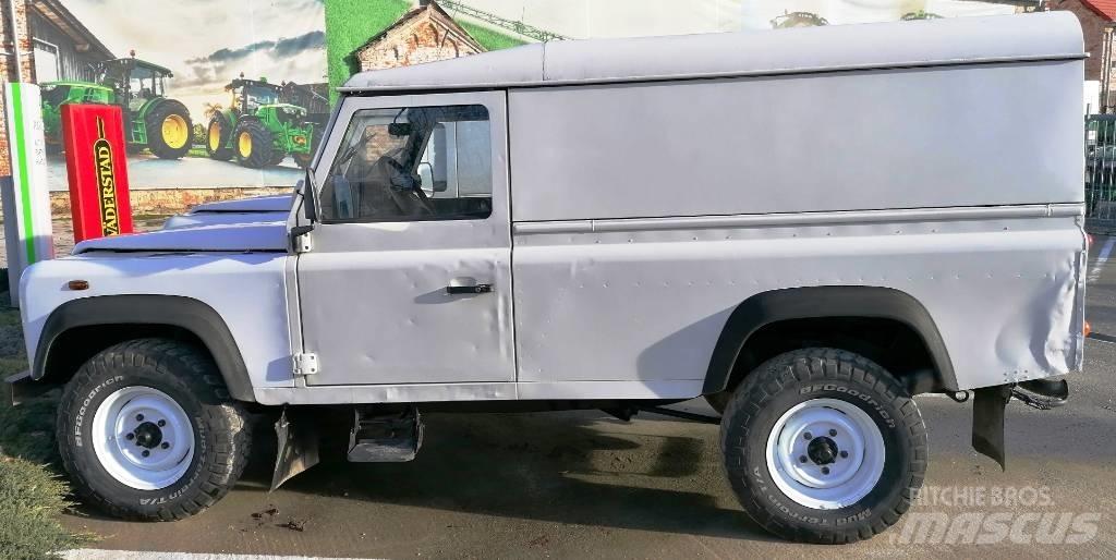 Land Rover Defender 자동차