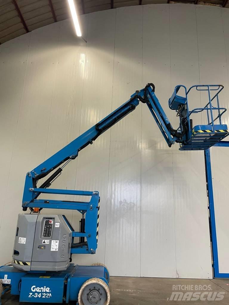 Genie Z 34/22 N 관절형 전동이동 리프트