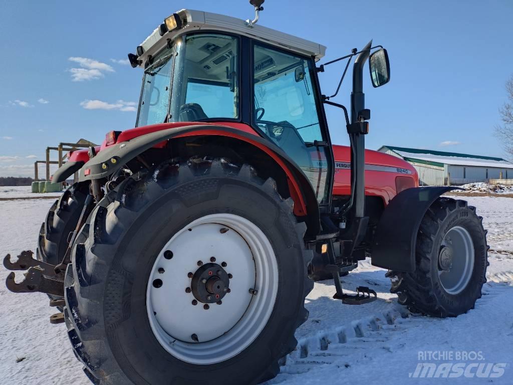  MasseyFergyson 8240 트랙터