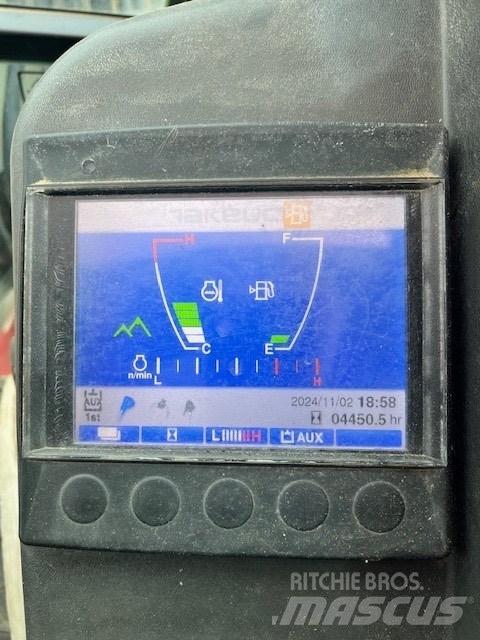 Takeuchi TB 230 소형 굴삭기 7톤 미만