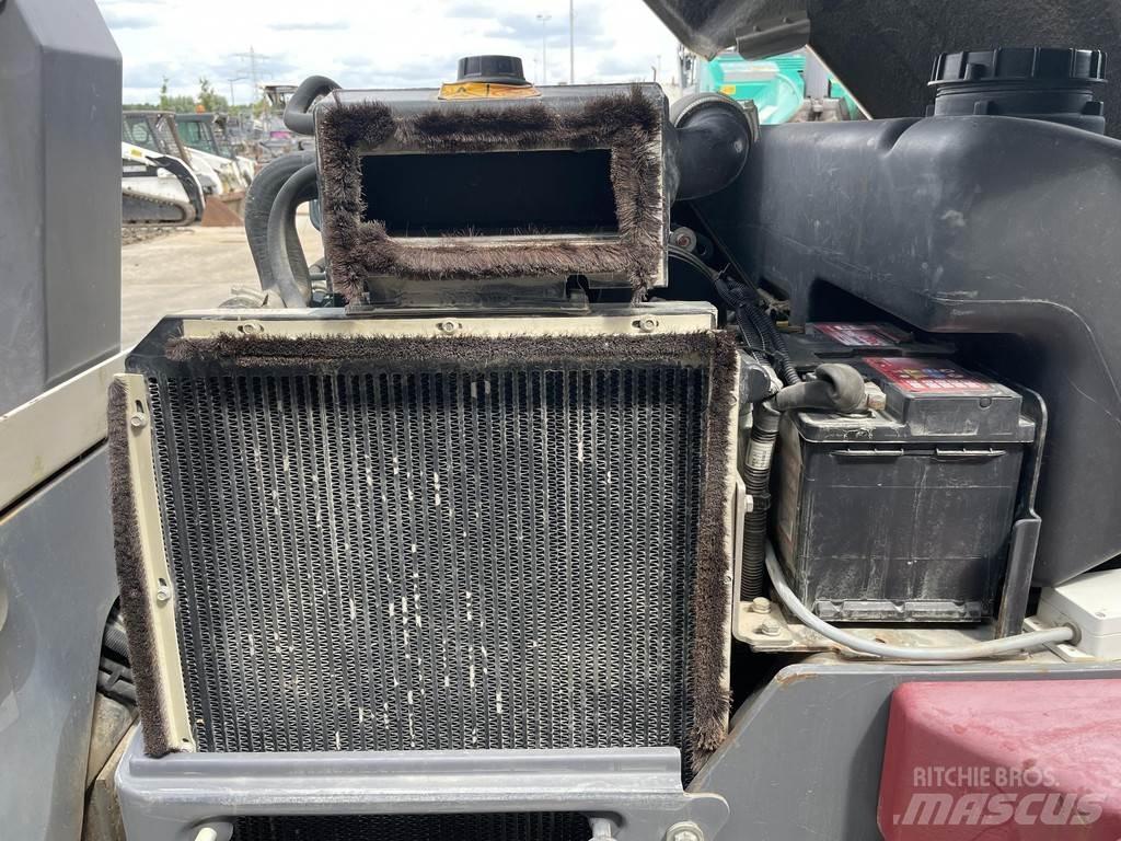 Dynapac CC1300 트윈 드럼 롤러