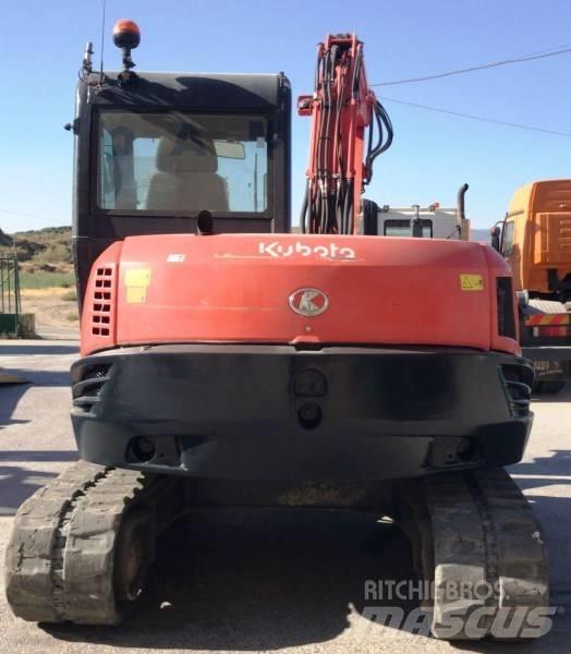 Kubota KX080-4 중형굴삭기 7톤-28톤