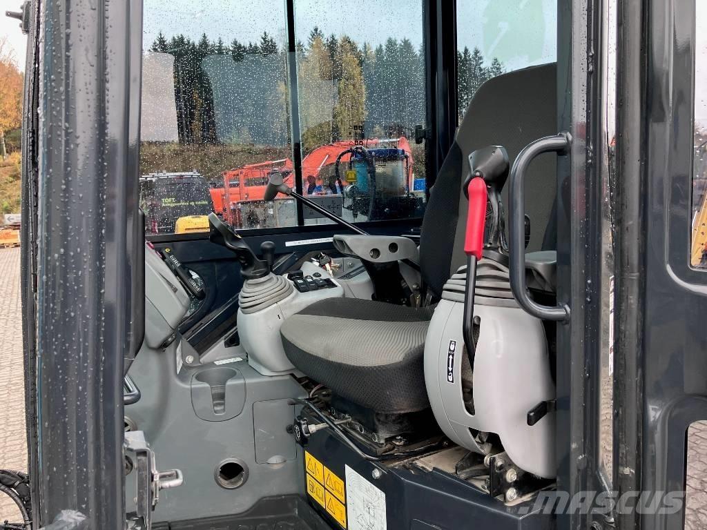 Airman AX 55 U-6 소형 굴삭기 7톤 미만